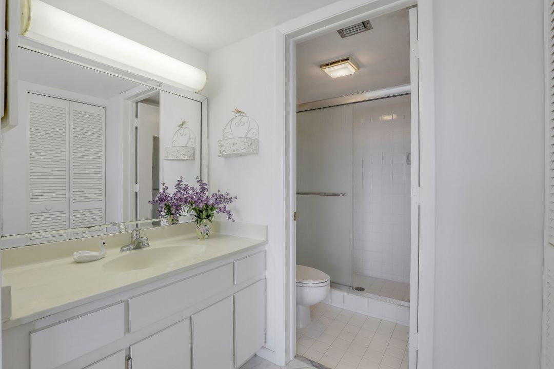 12945 Vanderbilt Dr #508, Naples, FL 34110