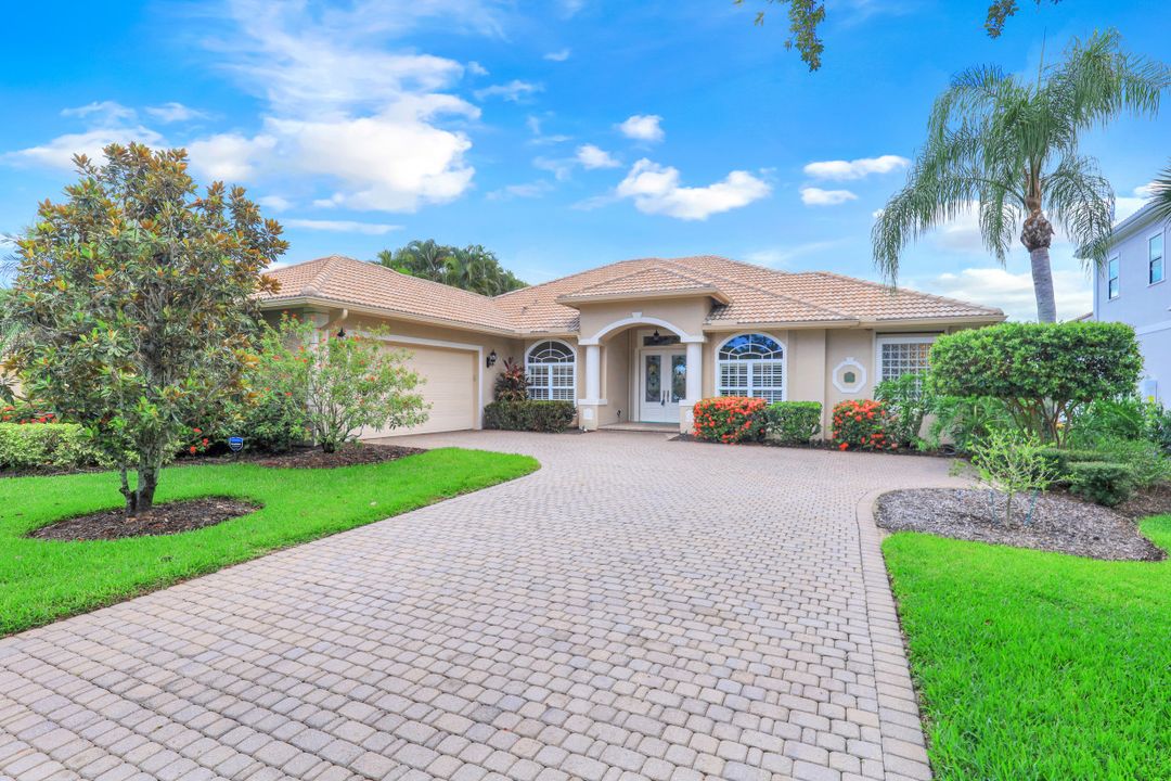 8973 Lely Island Cir, Naples, FL 34113