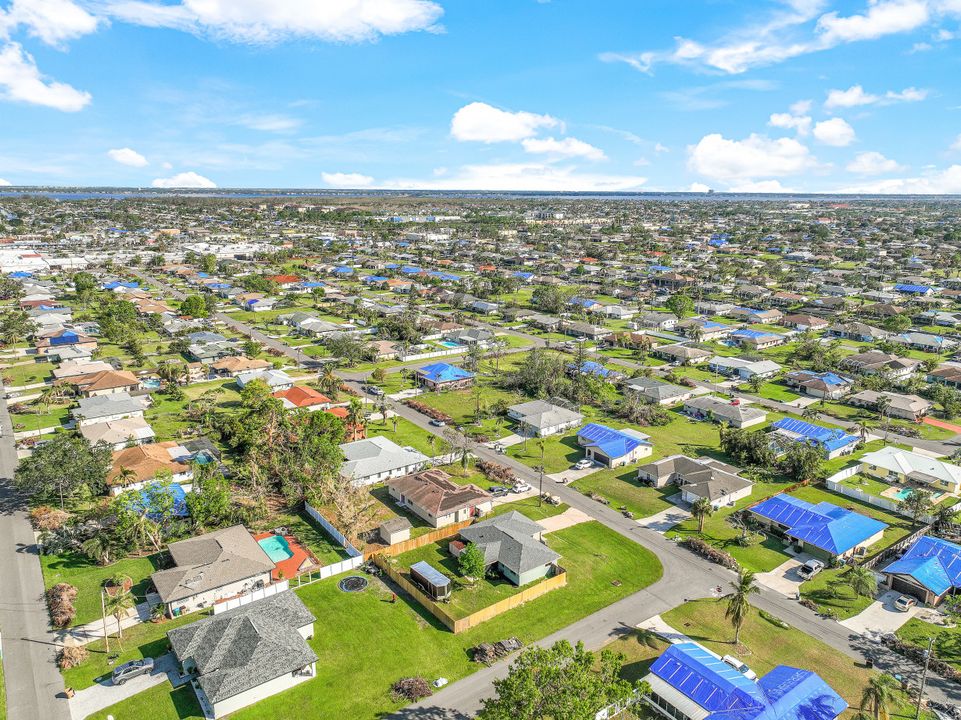 1303 SE 14th Terrace, Cape Coral, FL 33990