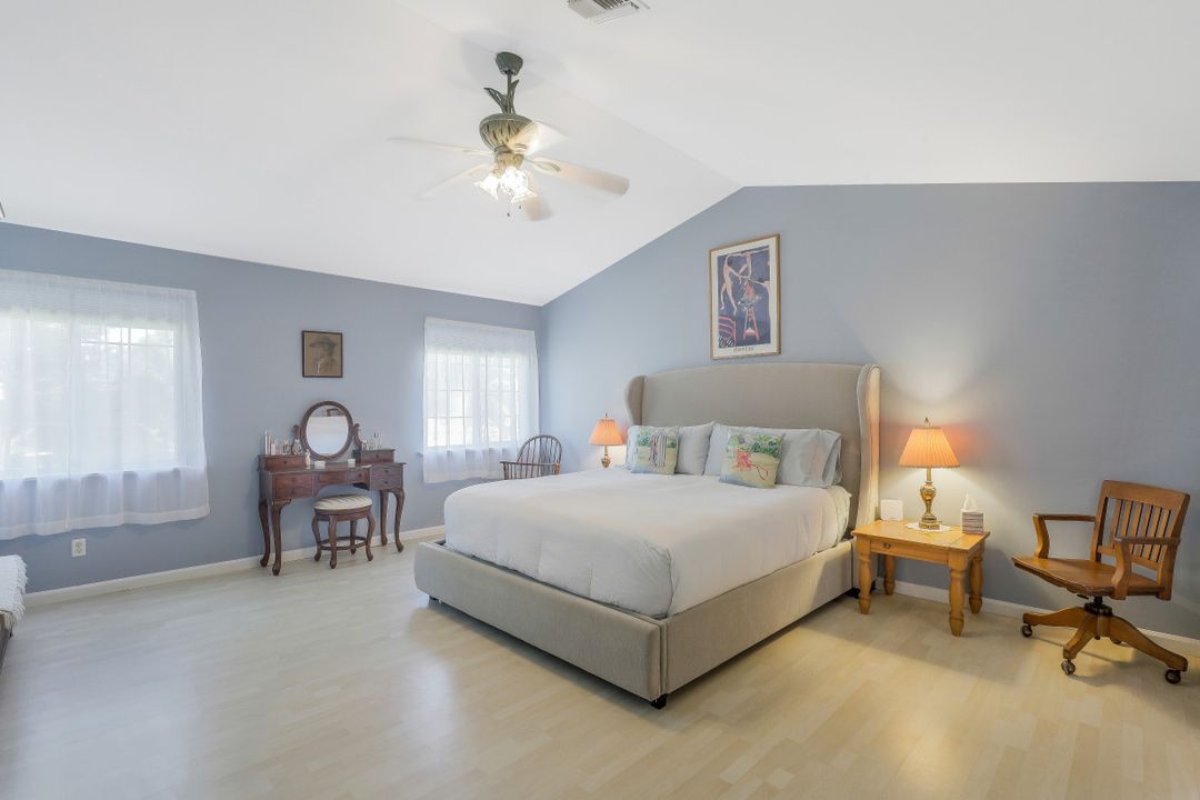 20520 Pine Tree Ln, Estero, FL 33928