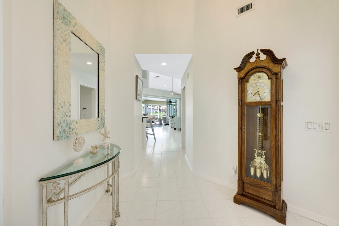 2700 SW 36th Ln, Cape Coral, FL 33914