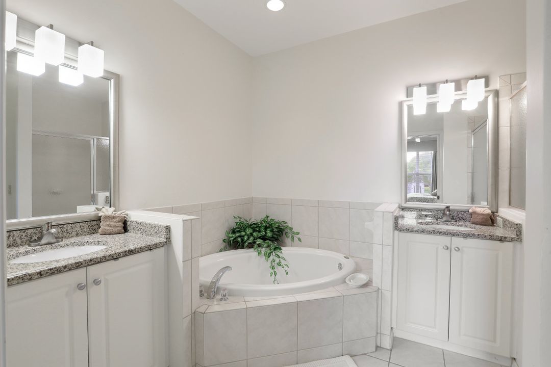 7910 Mahogany Run Ln #1225, Naples, FL 34113