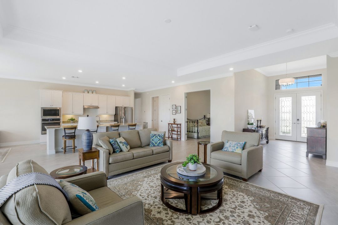 17441 Elkgrove Ln, Estero, FL 33928