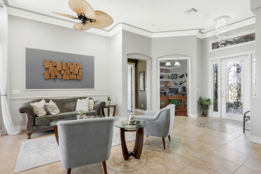 720 SW 13th St, Cape Coral, FL 33991