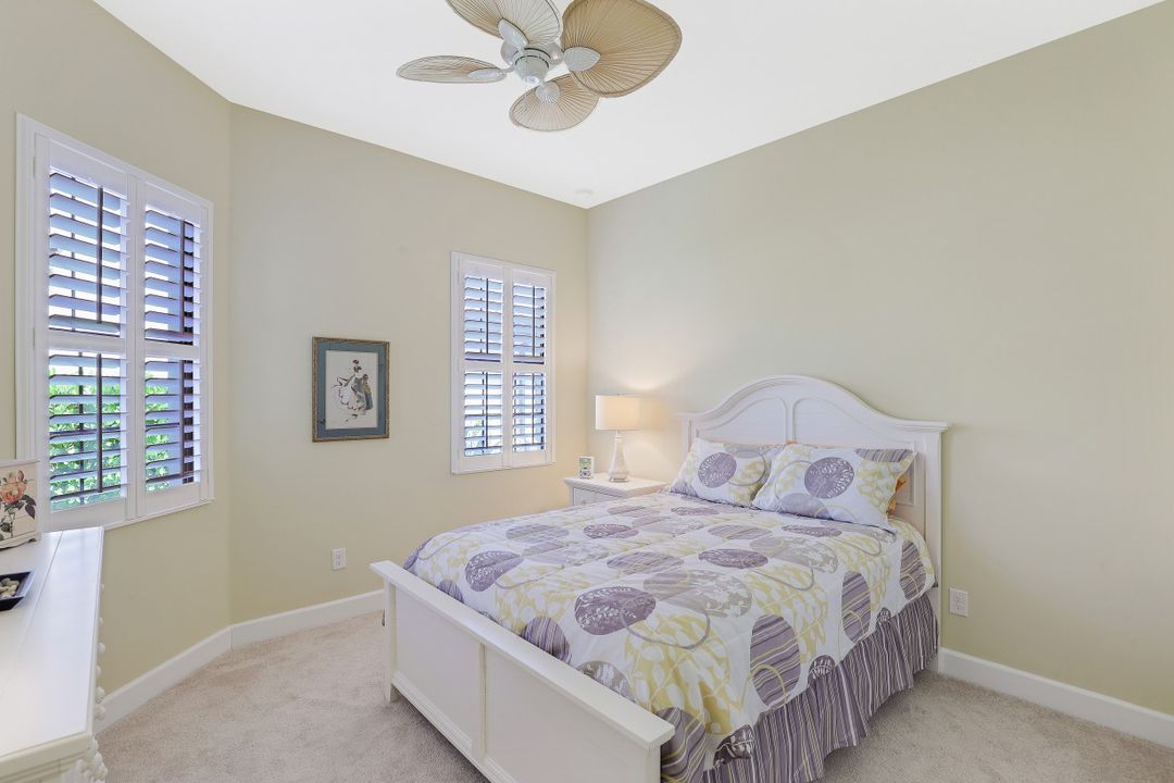 9448 Isla Bella Cir, Bonita Springs, FL 34135