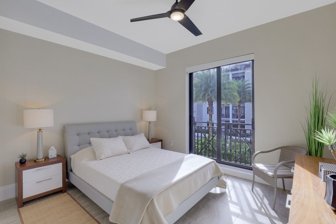 1035 3rd Ave S #318, Naples, FL 34102