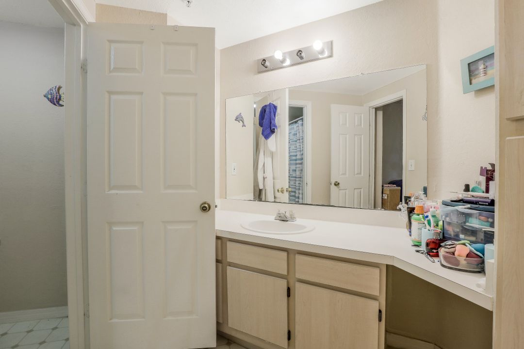 23640 Walden Center Dr #301, Bonita Springs, FL 34134