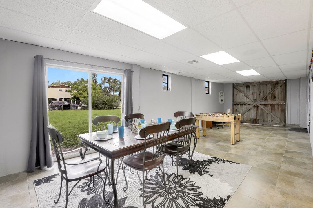 670 Palm Ave, Marco Island, FL 34145