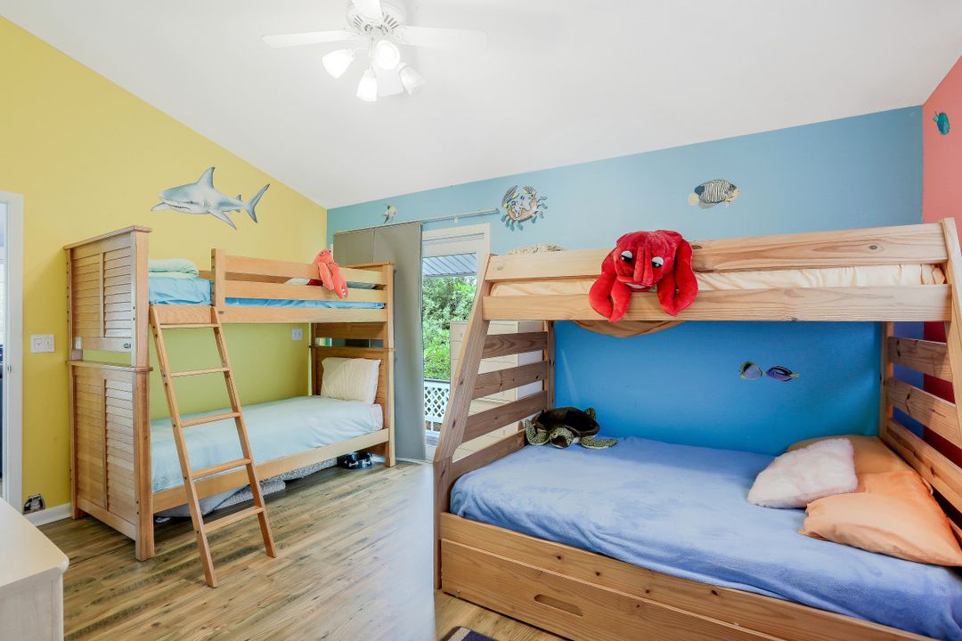 2825 Tern Ct, Saint James City, FL 33956