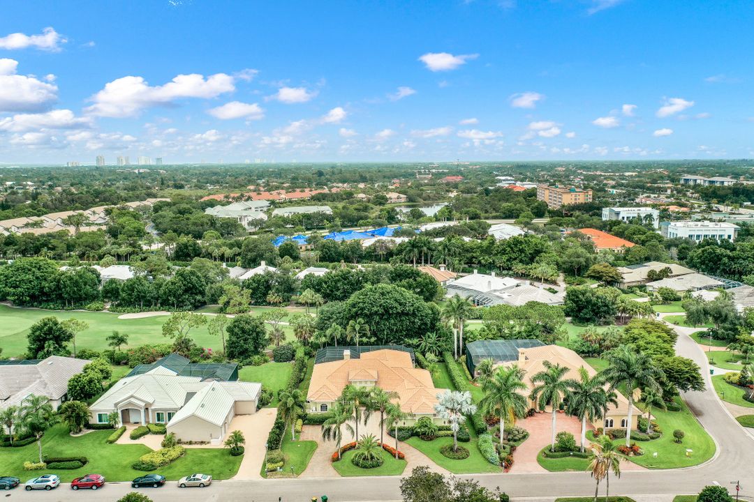 795 Brentwood Point, Naples, FL 34110