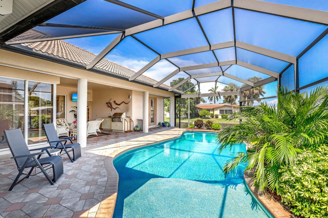 5360 Mikado Ct, Cape Coral, FL 33904