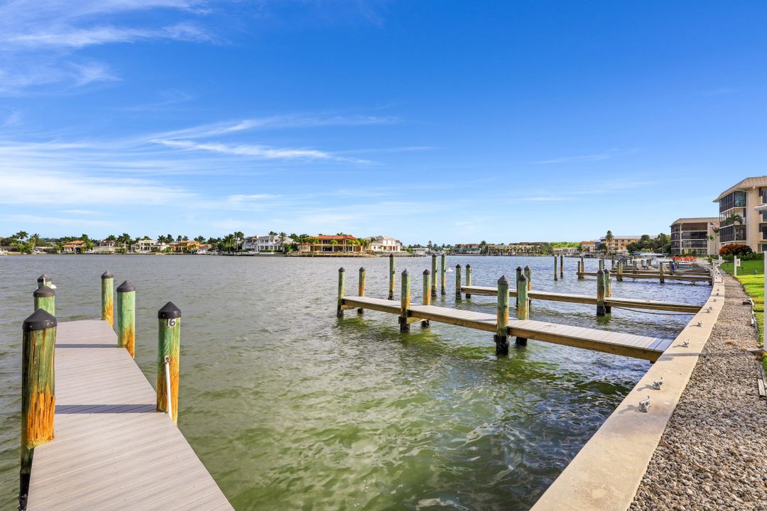 3300 Gulf Shore Blvd N #103, Naples, FL 34103