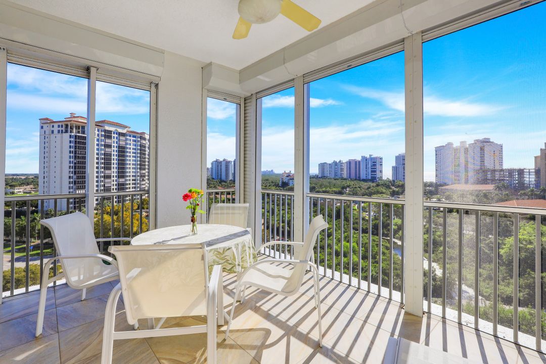 400 Flagship Dr #1101, Naples, FL 34108