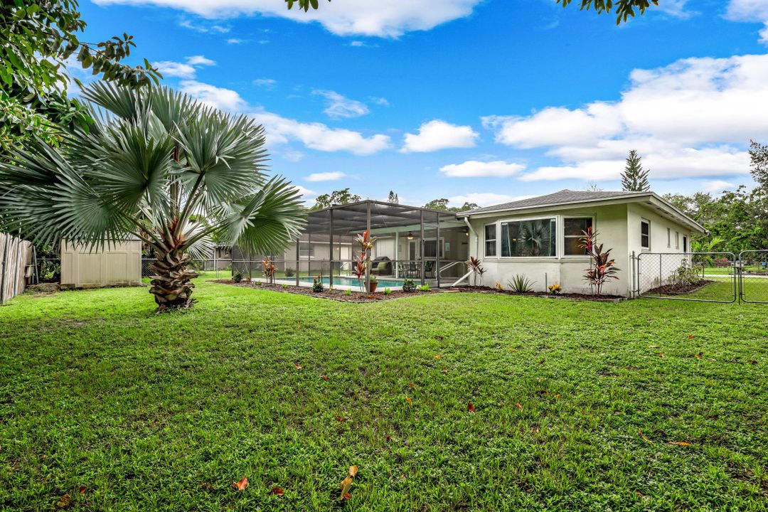 1698 S Flossmoor Rd, Fort Myers, FL 33919