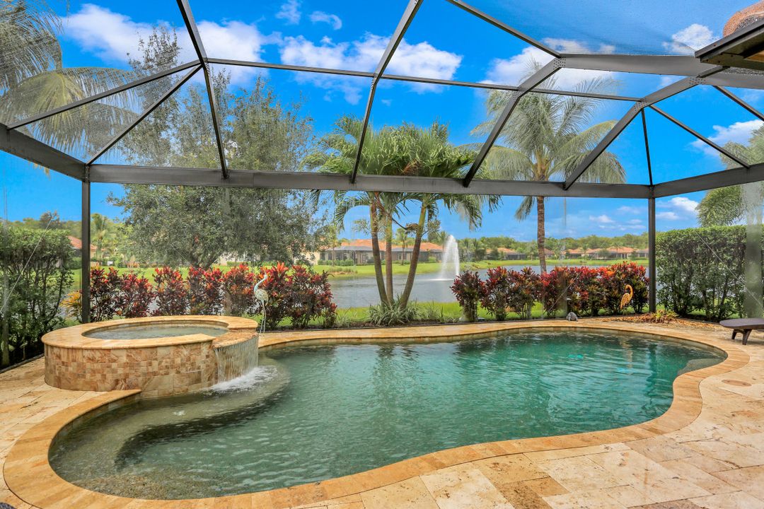 9104 Isla Bella Cir, Bonita Springs, FL 34135