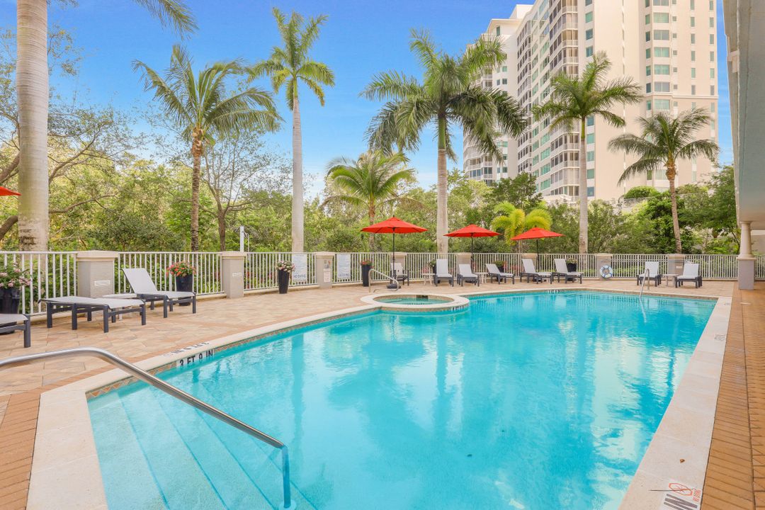 275 Indies Way #1501, Naples, FL 34110