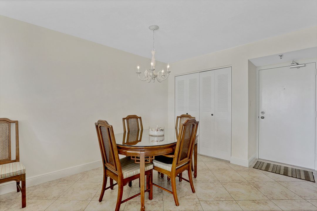 380 Seaview Ct #909, Marco Island, FL 34145