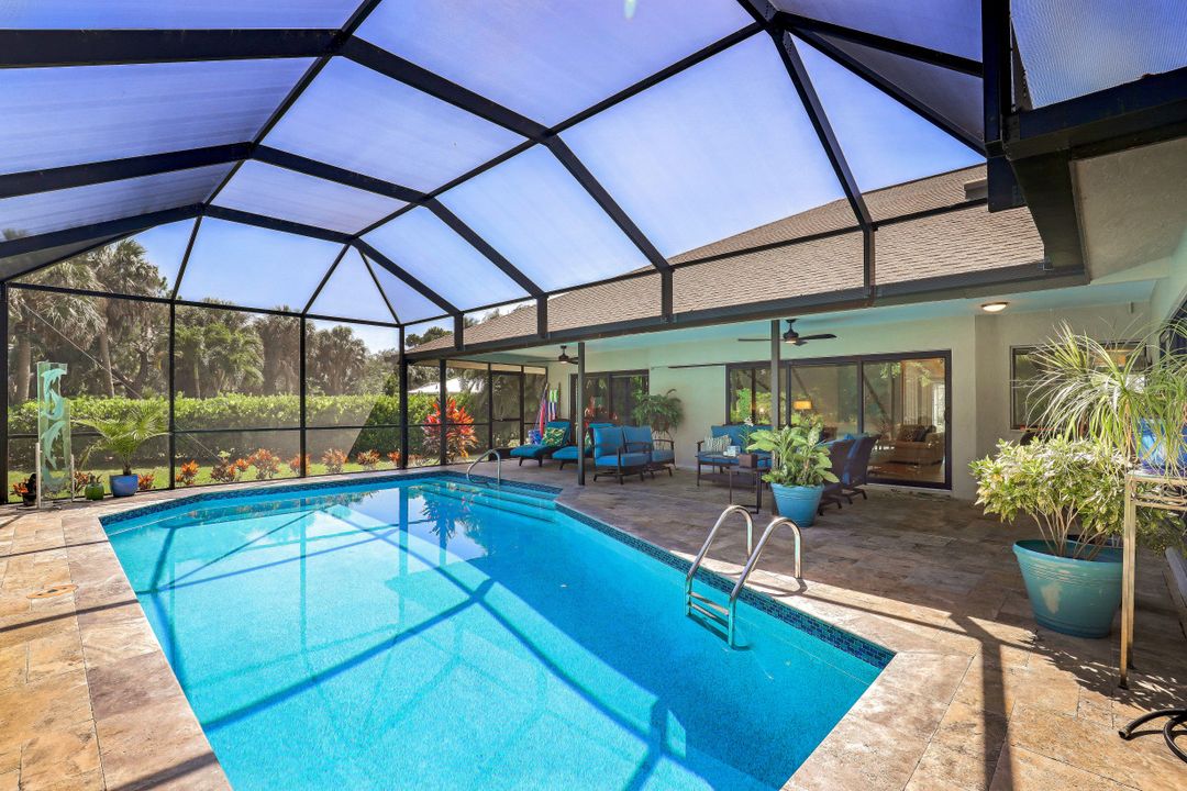 2201 Noble Ct, Naples, FL 34110