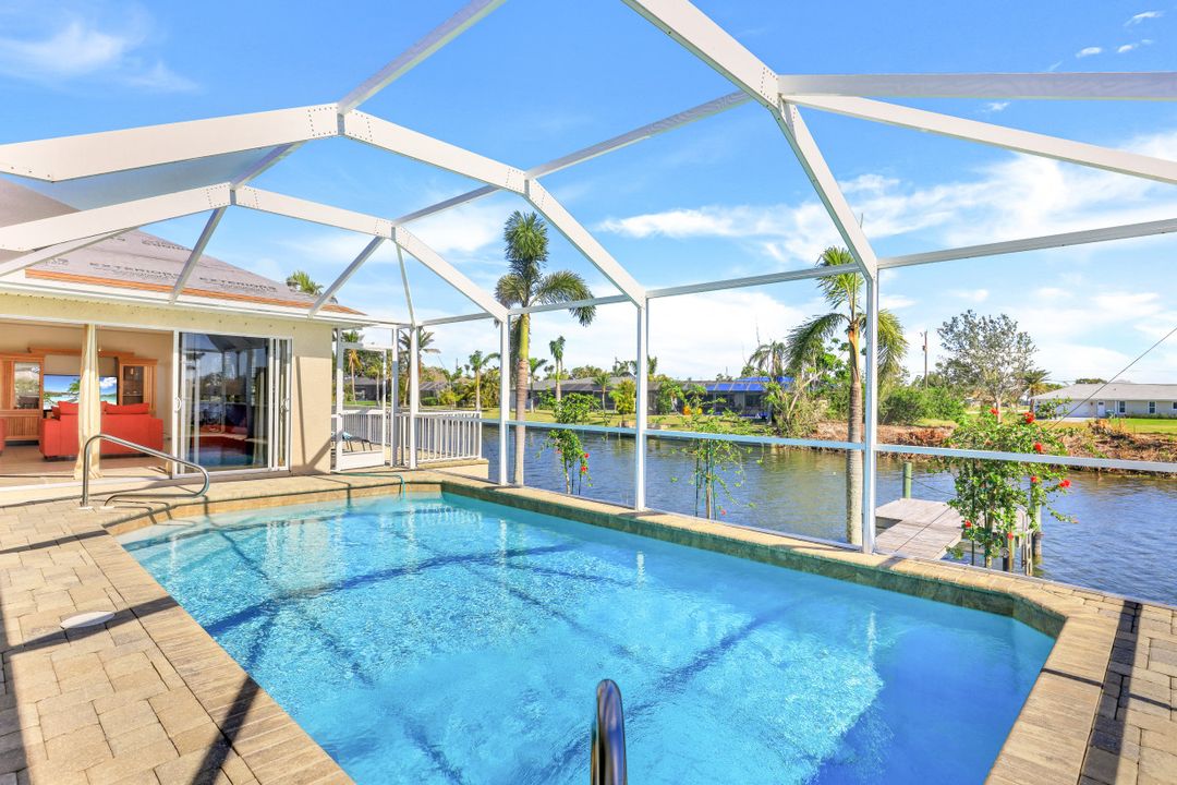 3317 SW 5th Pl, Cape Coral, FL 33914