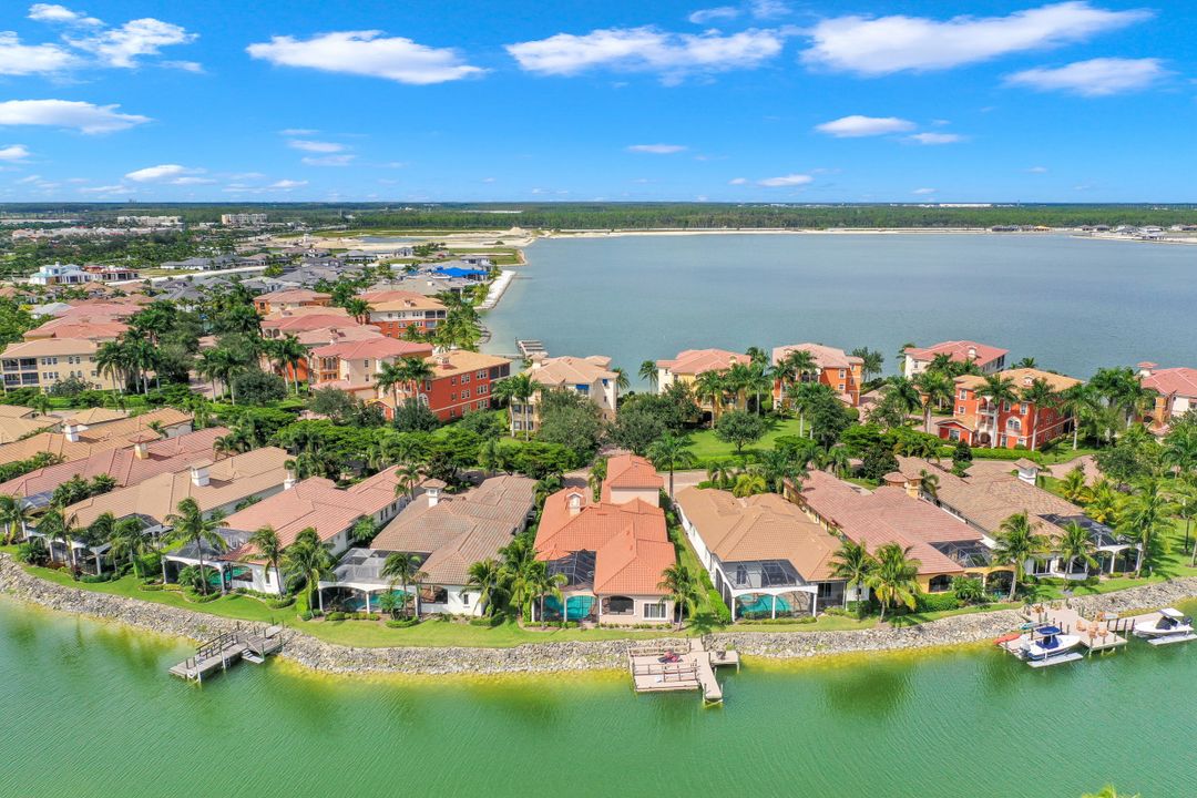 10610 Via Milano Dr, Miromar Lakes, FL 33913