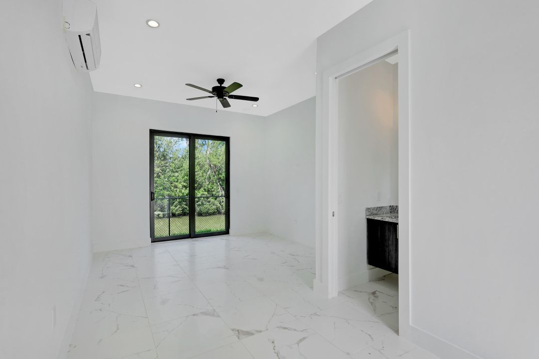 4064 Full Moon Ct, Naples, FL 34112