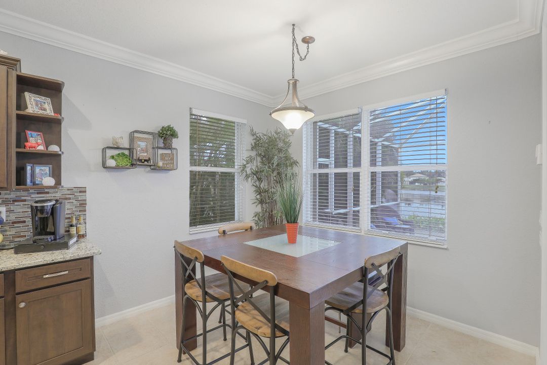 8313 Sumner Ave, Fort Myers, FL 33908