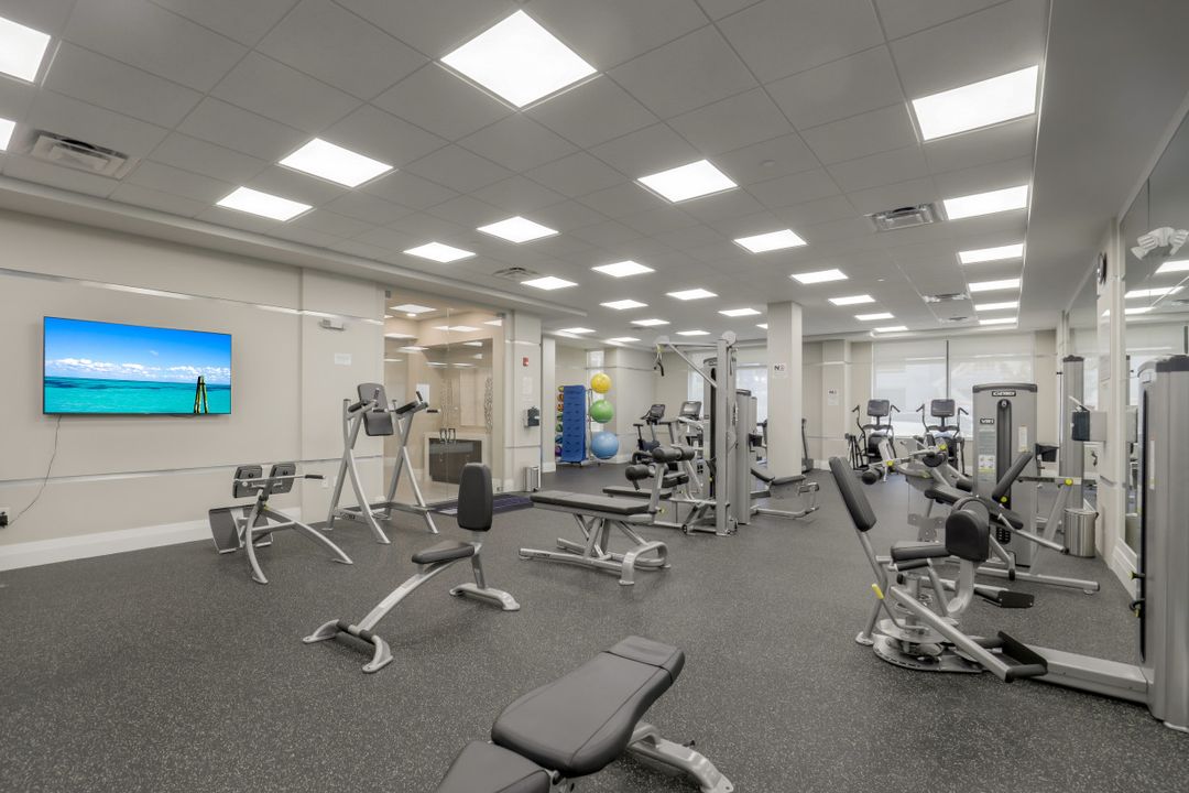 1035 3rd Ave S #203, Naples, FL 34102