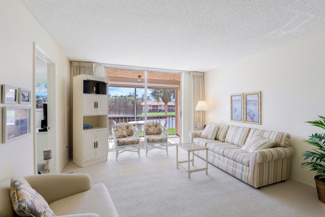 200 Forest Lakes Blvd #203, Naples, FL 34105