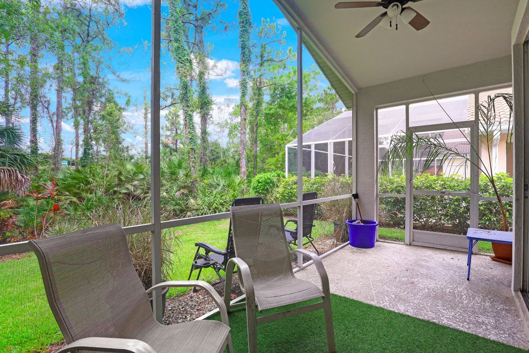 7920 Leicester Dr, Naples, FL 34104