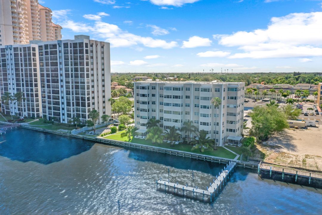 1900 Clifford St #603, Fort Myers, FL 33901