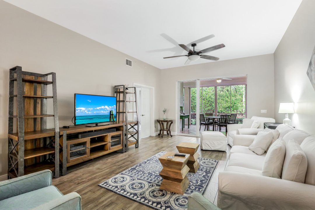 2395 Hidden Lake Dr #4601, Naples, FL 34112