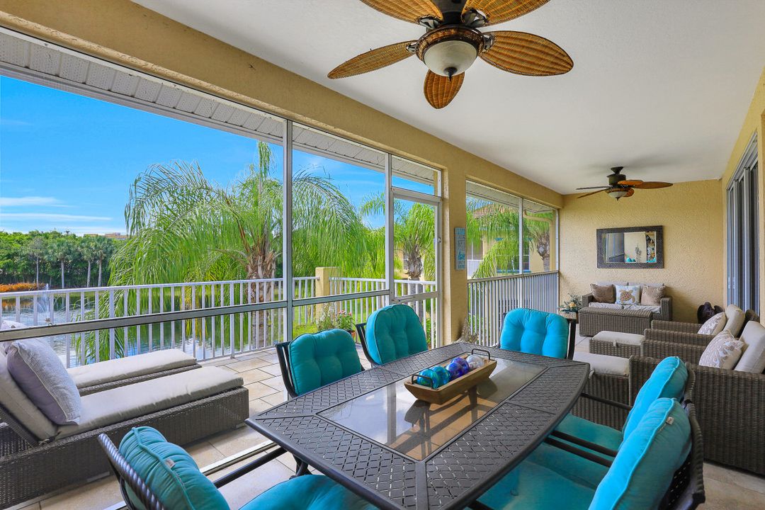 2120 Cay Lagoon Dr #223, Naples, FL 34109