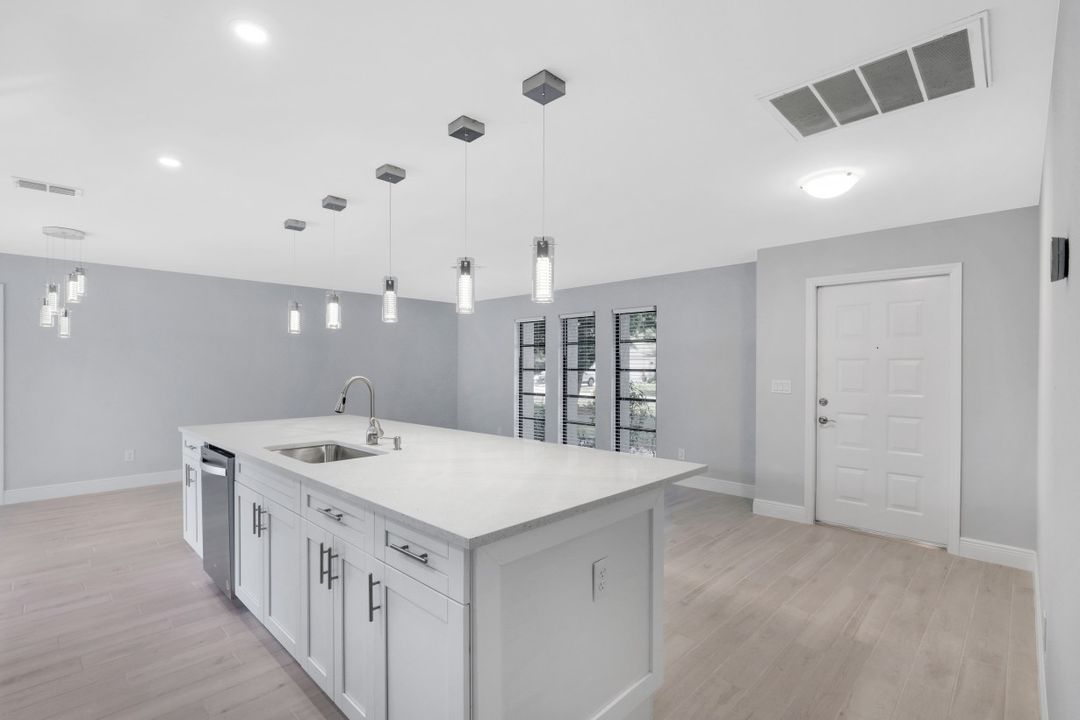 10300 Wild Turkey Ave, Bonita Springs, FL 34135