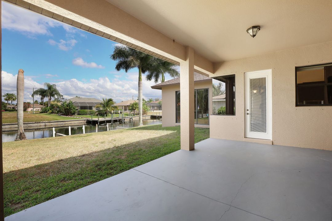 4323 SW 18th Pl, Cape Coral, FL 33914