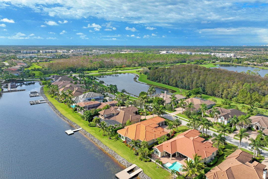 9238 Marble Stone Dr, Naples, FL 34120