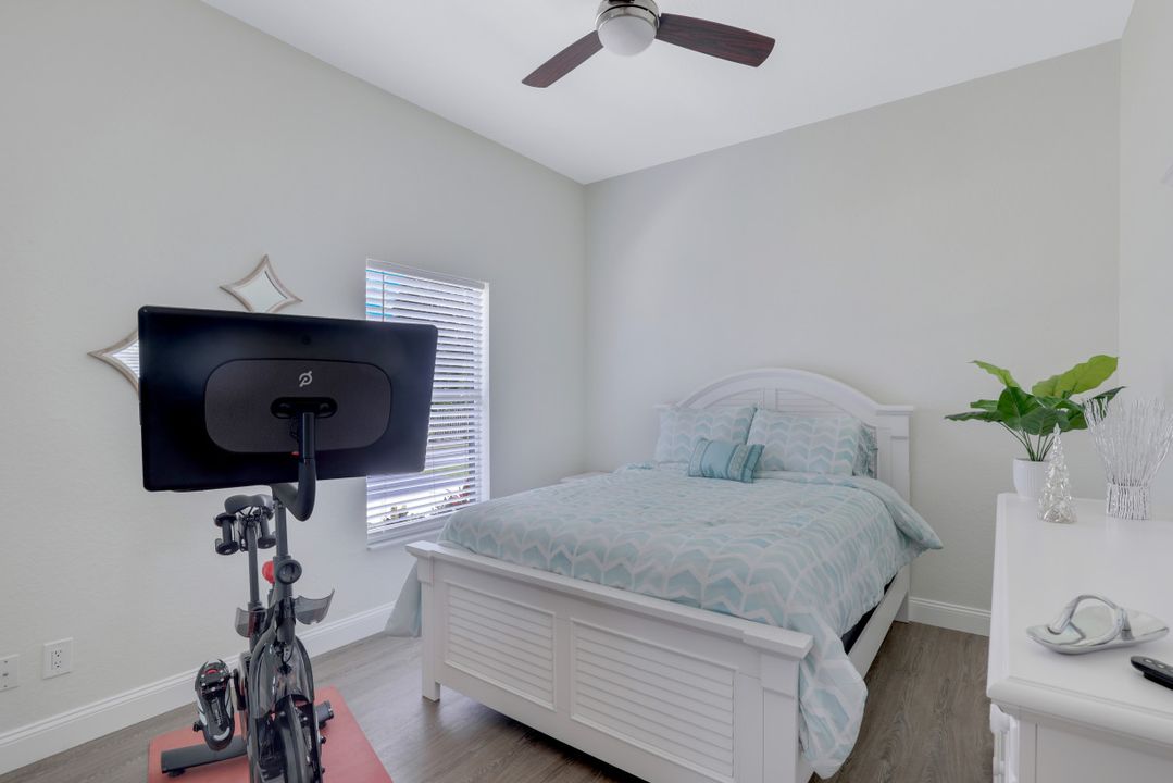 3311 11th Ave SW, Naples, FL 34117