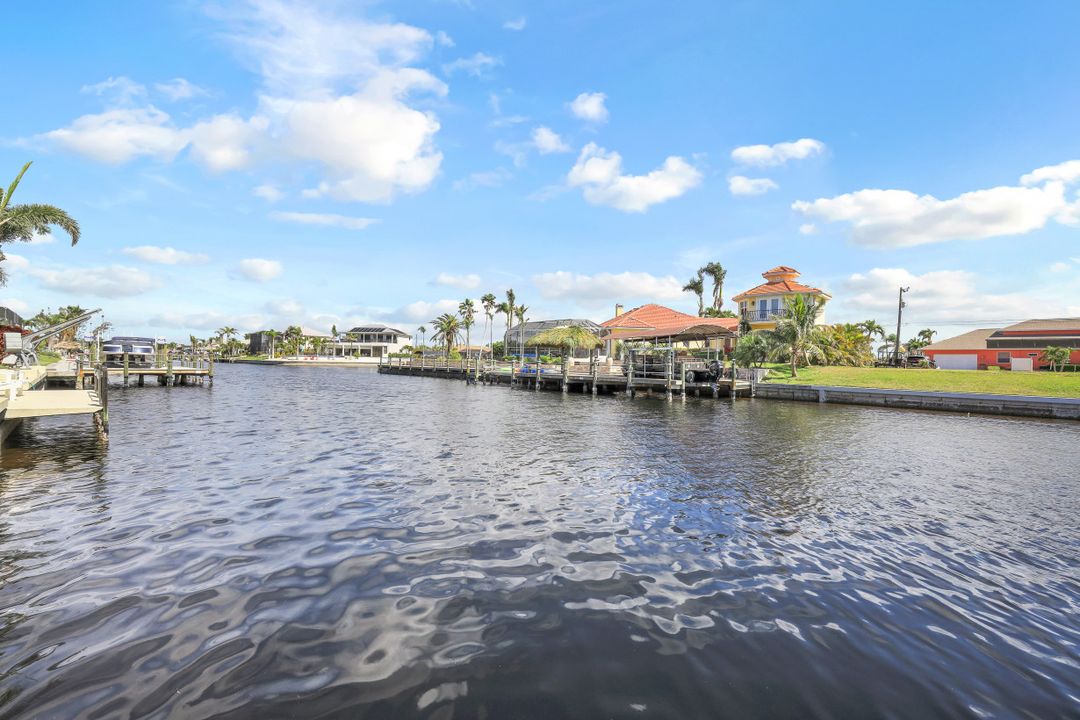 5005 SW 25th Pl, Cape Coral, FL 33914