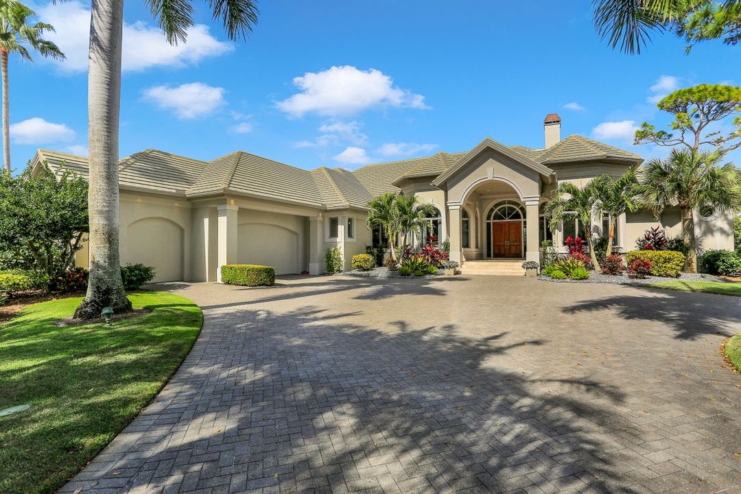 26049 Fawnwood Ct, Bonita Springs, FL 34134