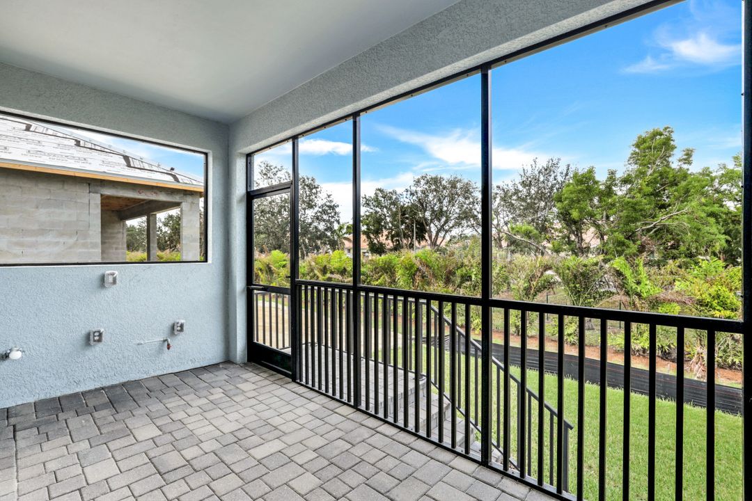 8794 Pigeon KY, Fort Myers, FL 33908