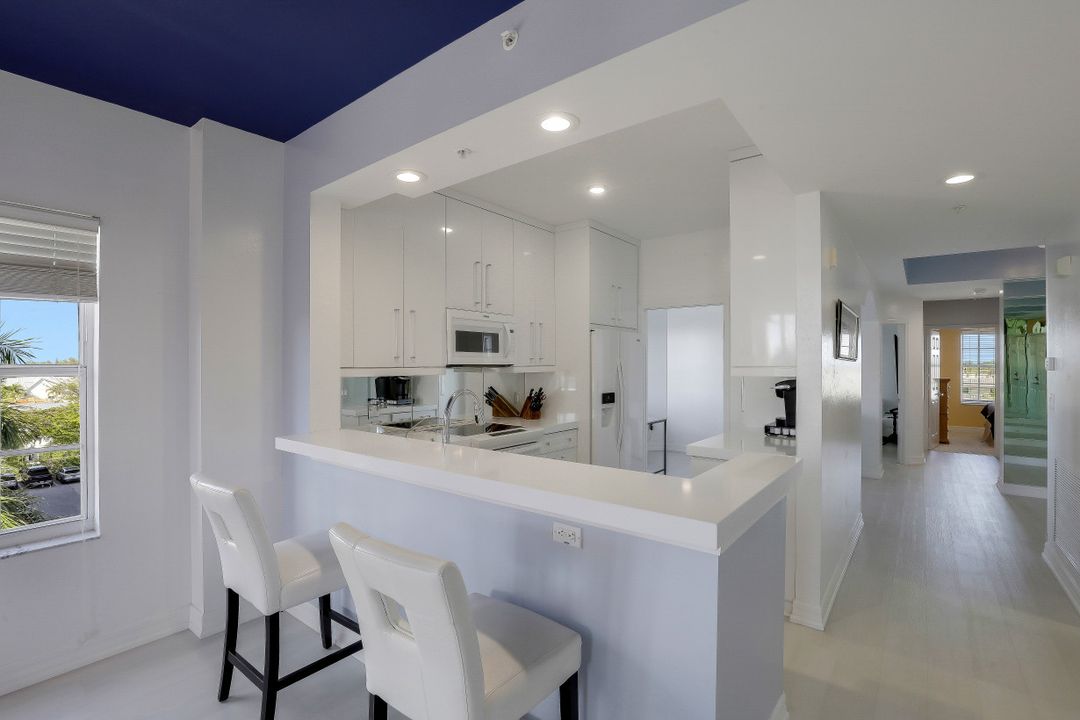 401 Bayfront Pl #3401, Naples, FL 34102