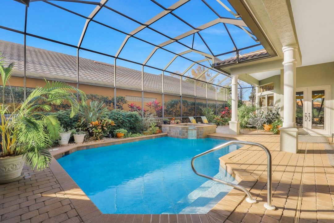 3133 Terramar Dr, Naples, FL 34119