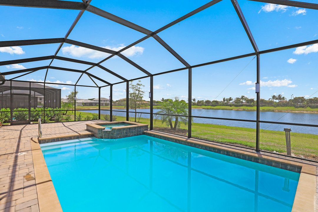 11853 Hickory Estates, Fort Myers, FL 34134