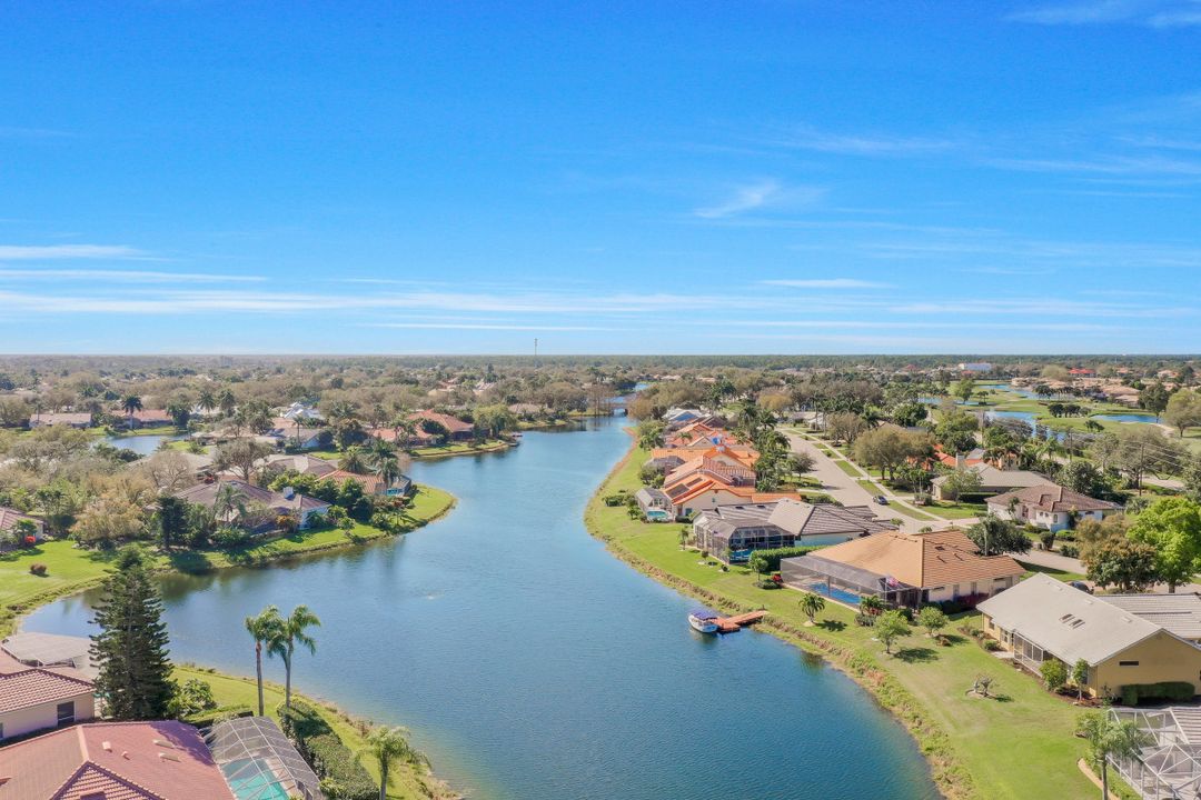 11708 Longshore Way W, Naples, FL 34119