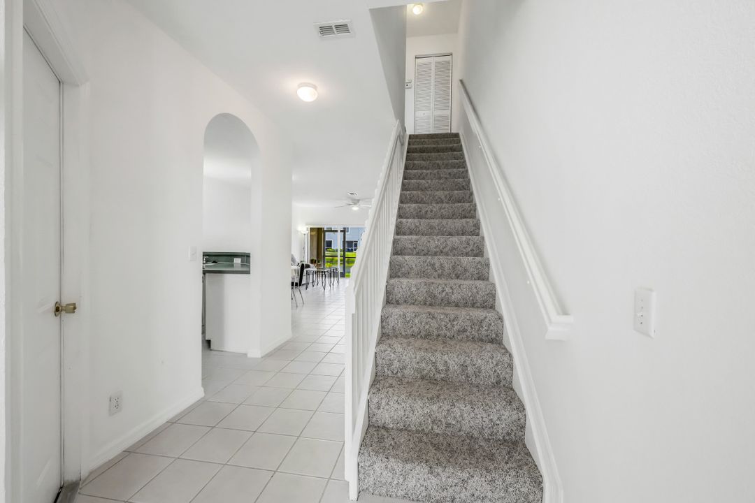 8200 Pacific Beach Dr, Fort Myers, FL 33966