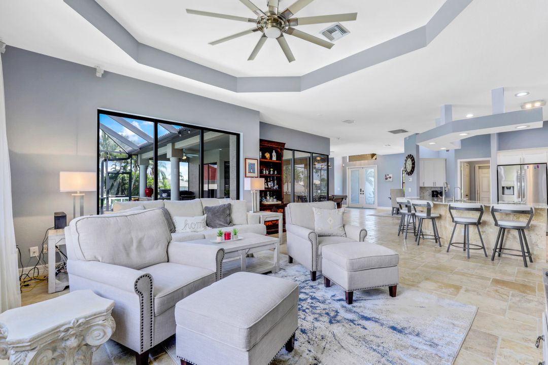 2511 SE 19th Ave, Cape Coral, FL 33904