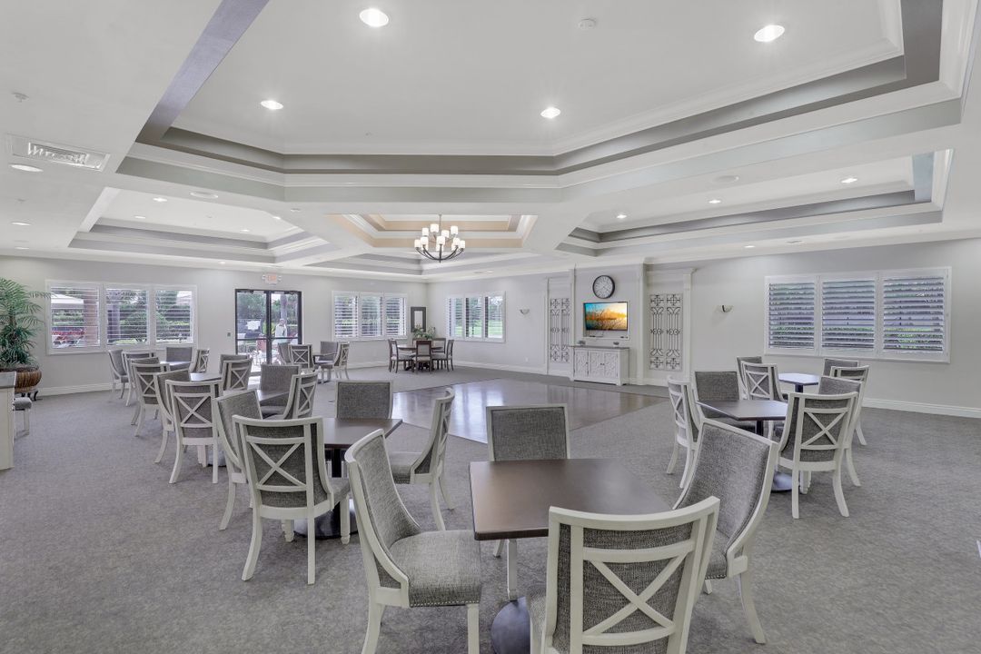 10157 Silver Maple Ct, Fort Myers, FL 33913