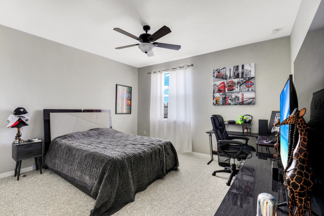 2736 Blue Cypress Lake Ct, Cape Coral, FL 33909