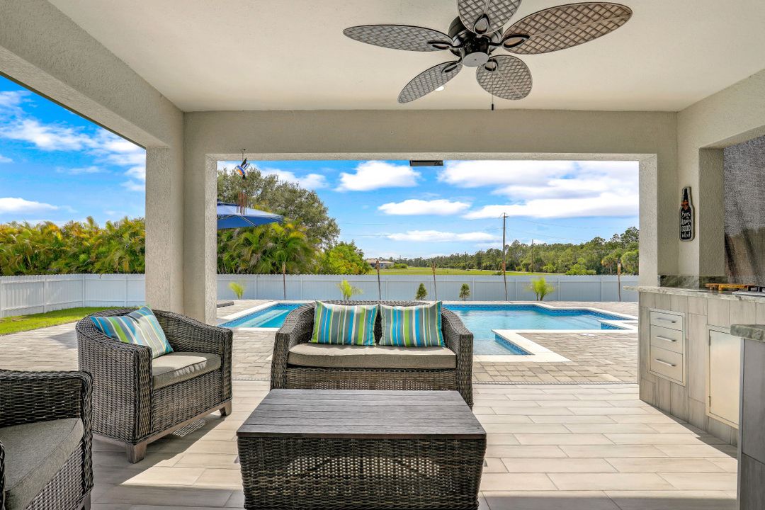 4020 NW 41st Pl, Cape Coral, FL 33993