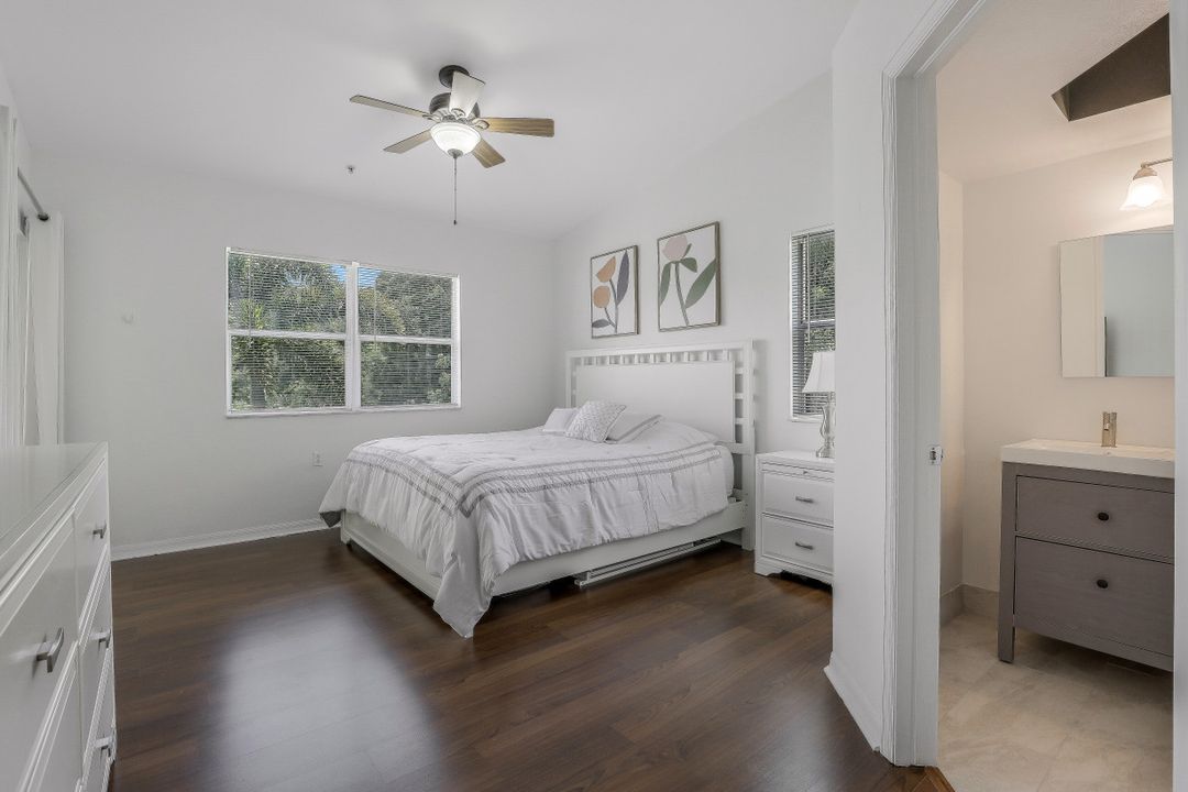 4910 Cougar Ct N #205, Naples, FL 34109