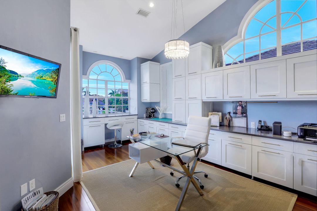 206 Flamingo Ave, Naples, FL 34108